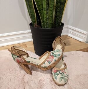 Vintage Nine West Floral Cork Platform and Heel Mary Jane Sandals Women Size 7.5